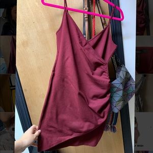 Maroon v neck body con dress - forever 21